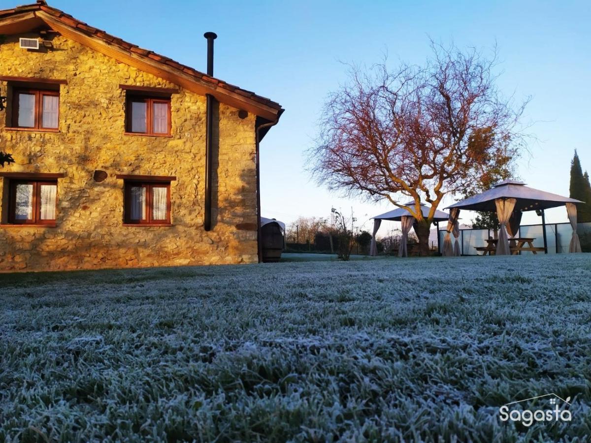 Sagasta Rural Guest House Oviedo Bagian luar foto